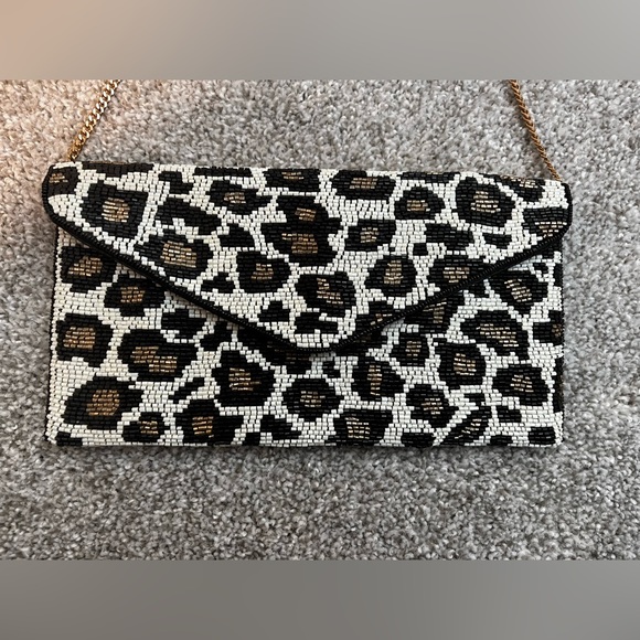 Express Beaded Leopard Clutch - Picture 2 of 4